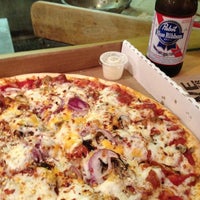 Photo taken at Extreme Pizza by steve n. on 4/21/2012