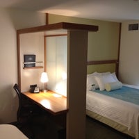 7/19/2012 tarihinde Steven R.ziyaretçi tarafından SpringHill Suites Madera'de çekilen fotoğraf
