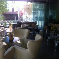 Photo prise au Chill Out Café par Giorgos !!!!! !. le6/3/2012