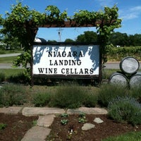 Das Foto wurde bei Niagara Landing Wine Cellars von Robert L. am 6/14/2012 aufgenommen
