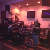 4/29/2012にBlake B.がBrentwood Cafe &amp;amp; Tavernで撮った写真