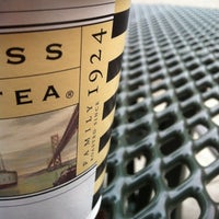 Снимок сделан в Peerless Coffee &amp;amp; Tea пользователем Ron John 5/30/2012