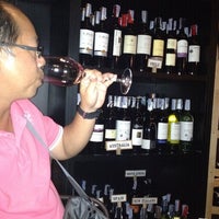 Photo taken at Good Fellas wine&amp;amp;eatery by Kid T. on 5/18/2012