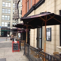รูปภาพถ่ายที่ Hotel Victor Bar and Grill โดย MISSLISA เมื่อ 8/19/2012