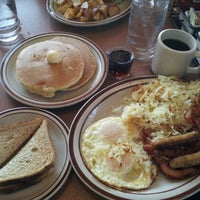 Photo taken at Denny&#39;s by Rene S. on 8/31/2012