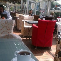 Photo taken at Eminoğlu Cafe Nargile by Zafazingo on 5/4/2012