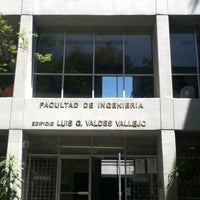 Photo taken at Edificio Q, Anexo de Ingeniería by Anni M. on 3/21/2012