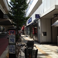 Photo taken at みずほ銀行 駒沢支店 by Leon Tsunehiro Yu-Tsu T. on 8/27/2012