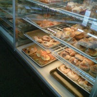 3/7/2012にBobby G.がHarrison Bakery Inc.で撮った写真