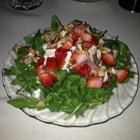 Das Foto wurde bei The Union House Restaurant von Chris P. am 4/6/2012 aufgenommen