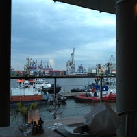 Das Foto wurde bei IndoChine waterfront + restaurant von Till G. am 6/11/2012 aufgenommen
