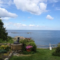 Photo taken at Ogunquit Museum Of American Art by M.A. on 7/5/2012