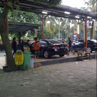 Photo taken at Car Wash &amp;amp; Salon 168 by chelly t. on 6/14/2012