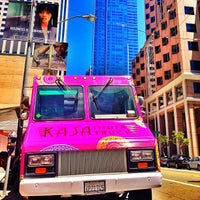 Photo taken at Kasa Indian Truck by Paul on 6/8/2012
