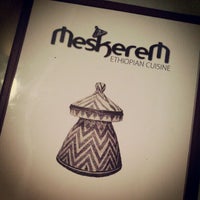 8/9/2012 tarihinde Smash A.ziyaretçi tarafından Meskerem Ethopian Cuisine'de çekilen fotoğraf