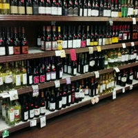 Photo taken at Hollywood Liquors by Andrey G. on 2/7/2012