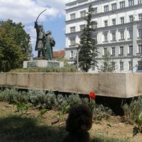 Photo taken at Plato „Takovski ustanak” by Ceca &amp;amp; C. on 8/11/2012