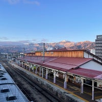 Photo taken at Shinano-Ōmachi Station by 6624 on 2/2/2024