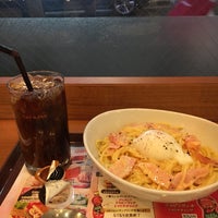 Photo taken at CAFÉ de CRIÉ by 横山 美. on 3/10/2017