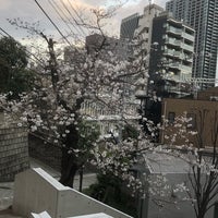 Photo taken at 5号館 by 横山 美. on 3/23/2018