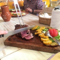 Foto diambil di Tasca do Celso oleh João H. pada 9/19/2017