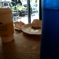 Photo taken at Starbucks by Laura H. on 9/23/2020