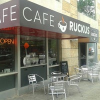 Foto tirada no(a) Cafe Ruckus por Juanma C. em 4/5/2015