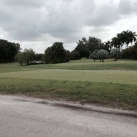 Foto tirada no(a) Country Club of Miami por Juliana C. em 6/14/2014