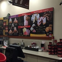 Photo taken at Cold Stone Creamery by Juliana C. on 3/30/2015