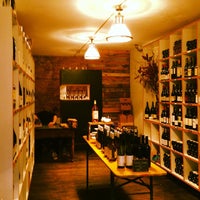 Снимок сделан в Wineshop пользователем E.Vil M. 10/26/2013