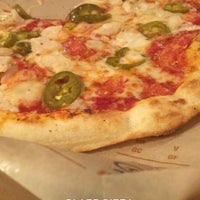 7/16/2017 tarihinde Shosho O.ziyaretçi tarafından Blaze Pizza'de çekilen fotoğraf