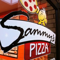 Das Foto wurde bei Sammy&amp;#39;s Pizza von Sammy&amp;#39;s Pizza am 7/30/2014 aufgenommen