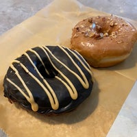 Photo taken at Monuts Donuts by Gopal P. on 12/1/2019