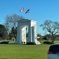 Photo taken at Peace Arch Border Crossing by Lars B. on 2/4/2024