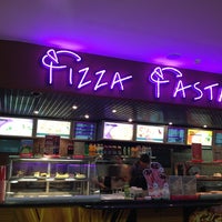 Photo taken at La Pizzeria by Aztek♻️ on 3/8/2013