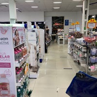 Photo taken at Farmacity by Luciano S. on 3/25/2021