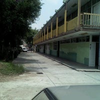 Photo taken at Secundaria Diurna No. 87 by Nest H. on 7/10/2012