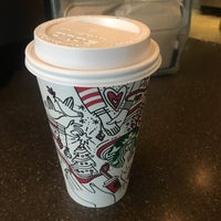 Photo taken at Starbucks by Horacio V. on 11/10/2017