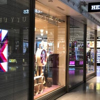 Photo taken at Hermès by Horacio V. on 1/20/2018