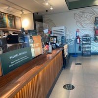 Photo taken at Starbucks by Horacio V. on 2/10/2022