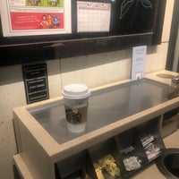 Photo taken at Starbucks by Horacio V. on 10/18/2018