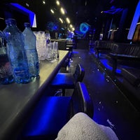 Foto tomada en M1 Lounge Bar &amp;amp; Club  por Daniel K. el 12/9/2023