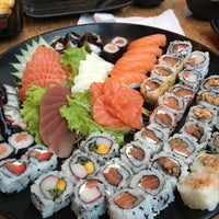 Photo prise au Kenzo Sushi Lounge par Pri A. le12/21/2016