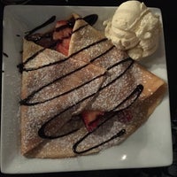 Foto scattata a Syrup Desserts da valeeflores il 3/22/2016