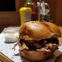 Burger Van Bistro Universitate 32 Tips From 303 Visitors