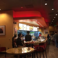 Photo prise au Panda Express par Jeong S. le9/27/2014