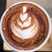 4/9/2018에 Vishal M.님이 Sunrise Coffee에서 찍은 사진
