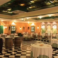 รูปภาพถ่ายที่ El Rocio Restaurante-Bar de Tapas โดย El Rocio Restaurante-Bar de Tapas เมื่อ 10/28/2013