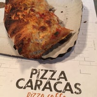 Photo taken at Pizza Caracas. Pizza-Caffe by Luis Alberto S. on 7/6/2016