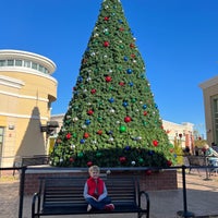 Photo taken at The Outlet Shoppes at Atlanta by Beth on 10/20/2022